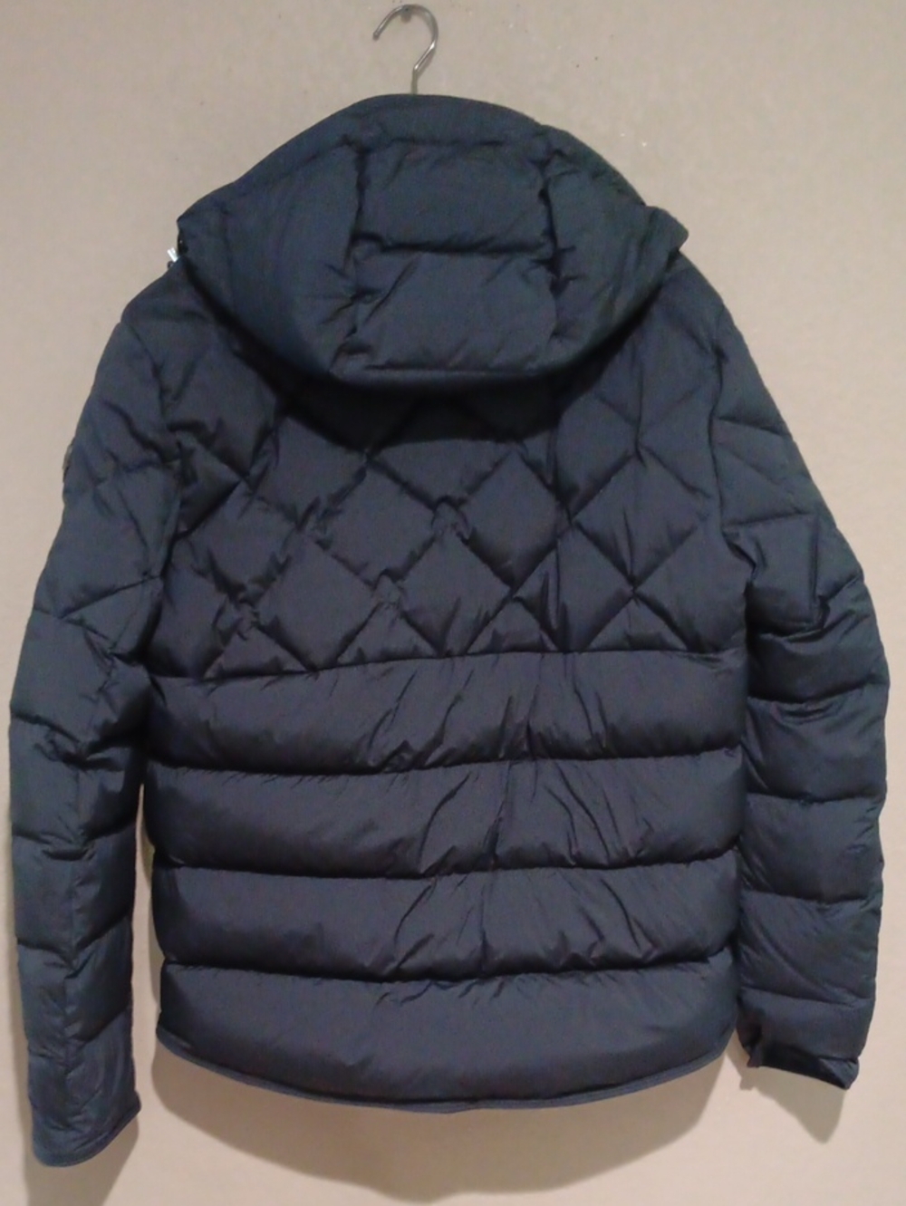 Moncler Cecaud Giubbotto Quilted Down Jacket - Picture 11 of 16